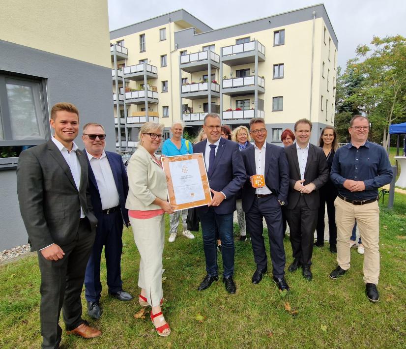 Gruppenfoto zur Auszeichnung mit dem Qualitätssiegel in Werder/Hv.